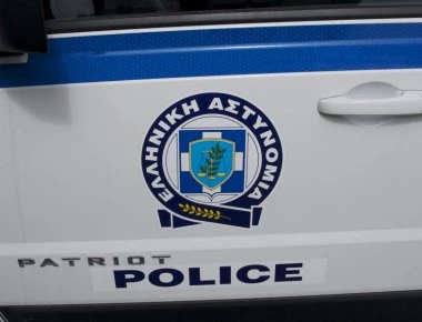 Φρίκη στη Λεμεσό: Μεθυσμένος 19χρονος επιτέθηκε στην ανάπηρη μητέρα του και χτύπησε με καρέκλες αστυνομικούς!